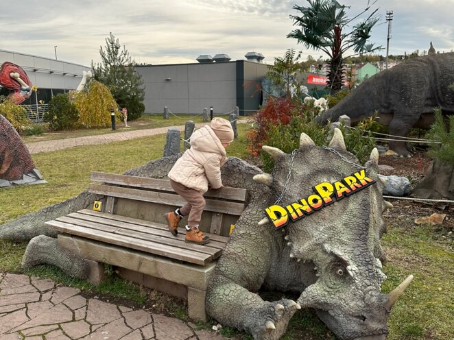 Výlet do Dinoparku a spaní ve Stages 11/2023